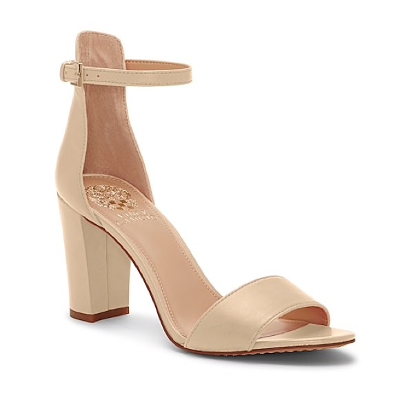 Vince Camuto Shoes - Vince Camuto Nude Heels